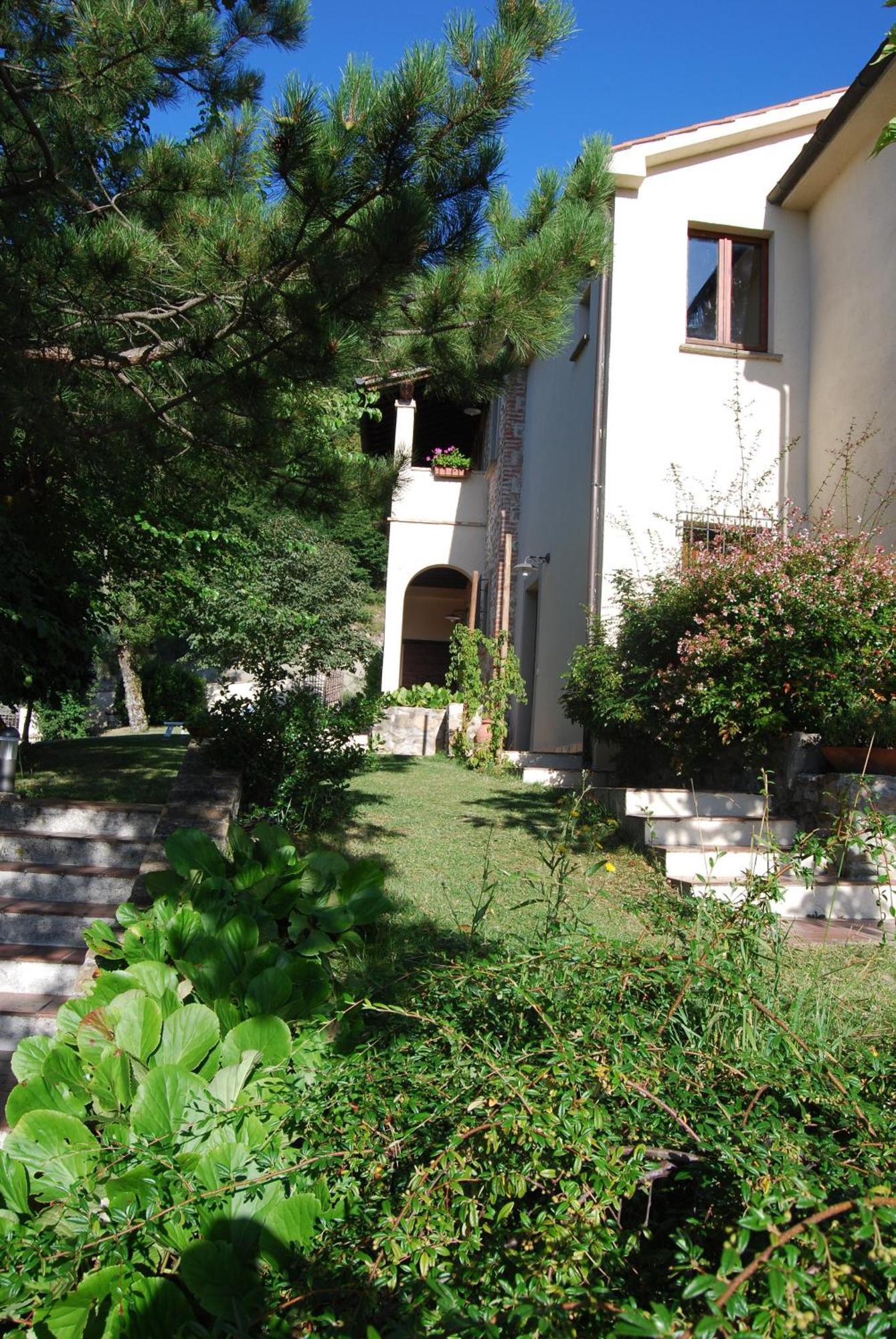 Casale Degli Ulivi Villa Gualdo Tadino Bagian luar foto