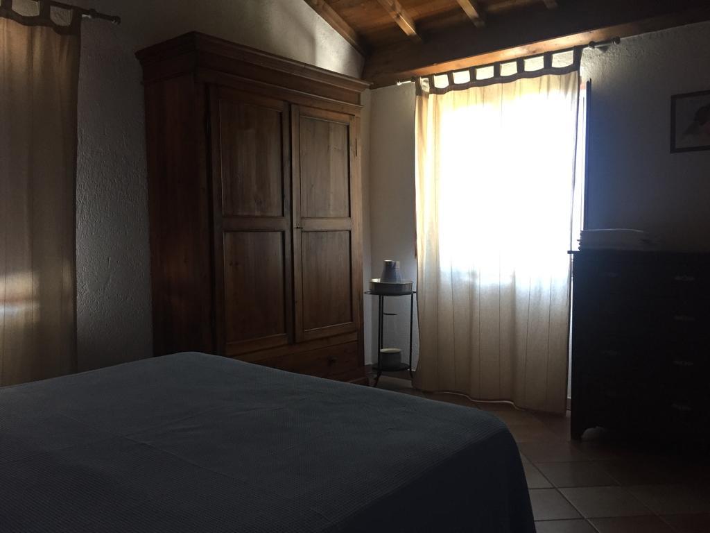 Casale Degli Ulivi Villa Gualdo Tadino Bagian luar foto