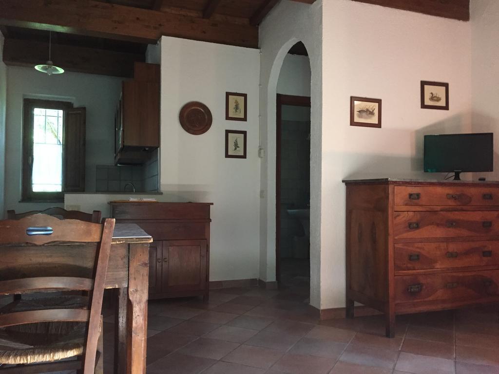 Casale Degli Ulivi Villa Gualdo Tadino Bagian luar foto